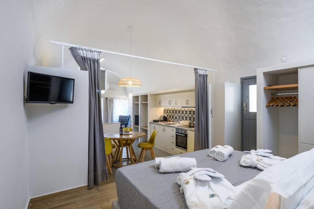 הוילה Pera Gyalos Casa Tholari Al Mare מראה חיצוני תמונה