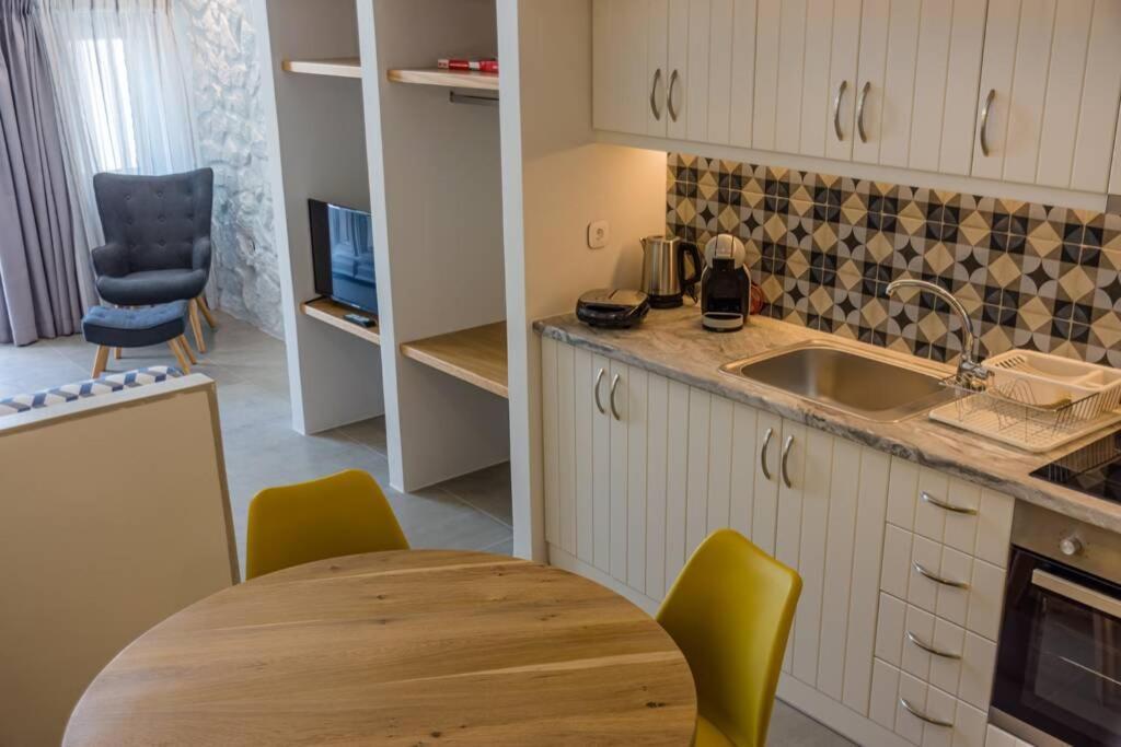 הוילה Pera Gyalos Casa Tholari Al Mare מראה חיצוני תמונה